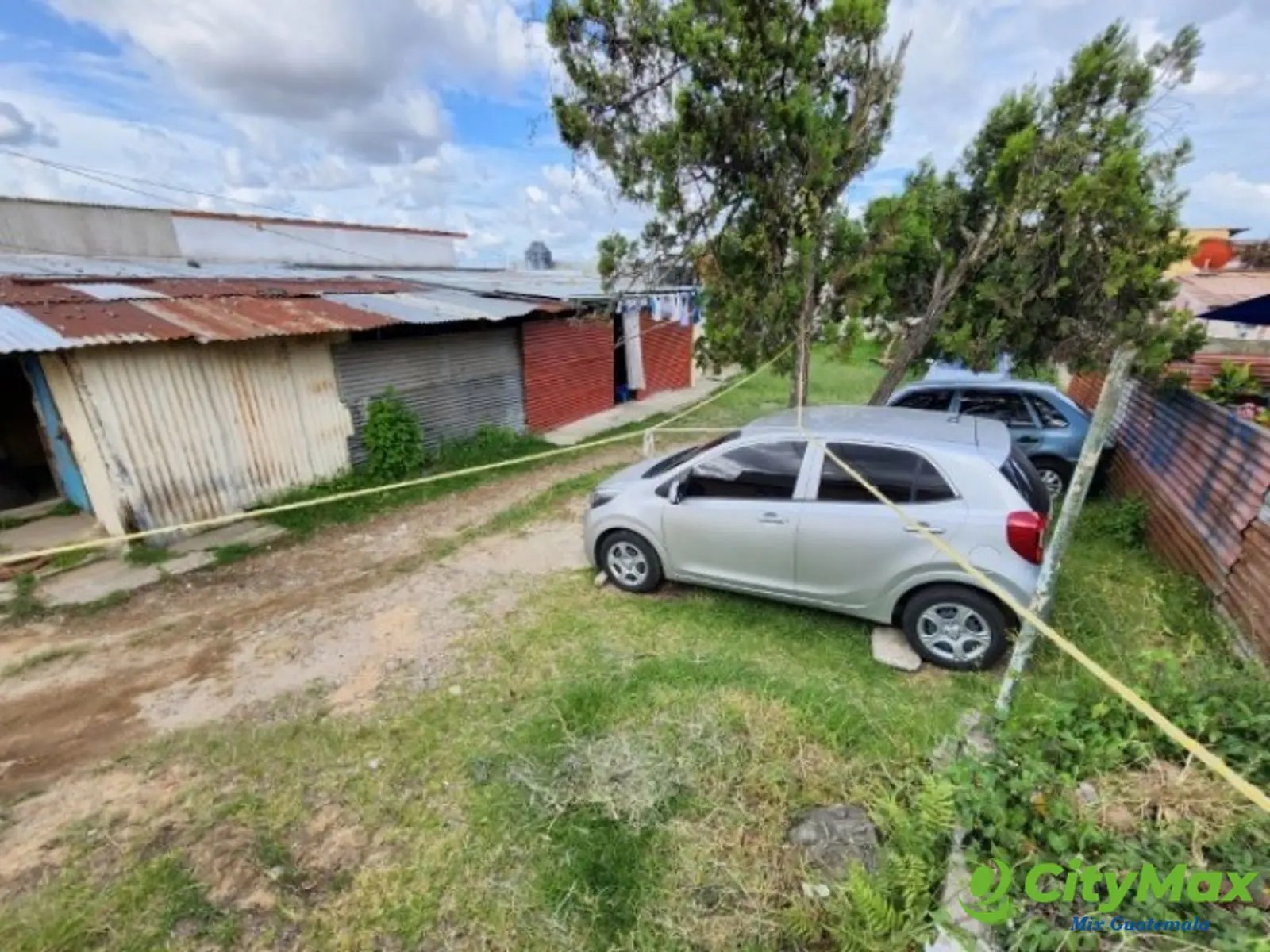 Terreno Comercial en Renta Zona 1 Mixco, por el parque - foto 5